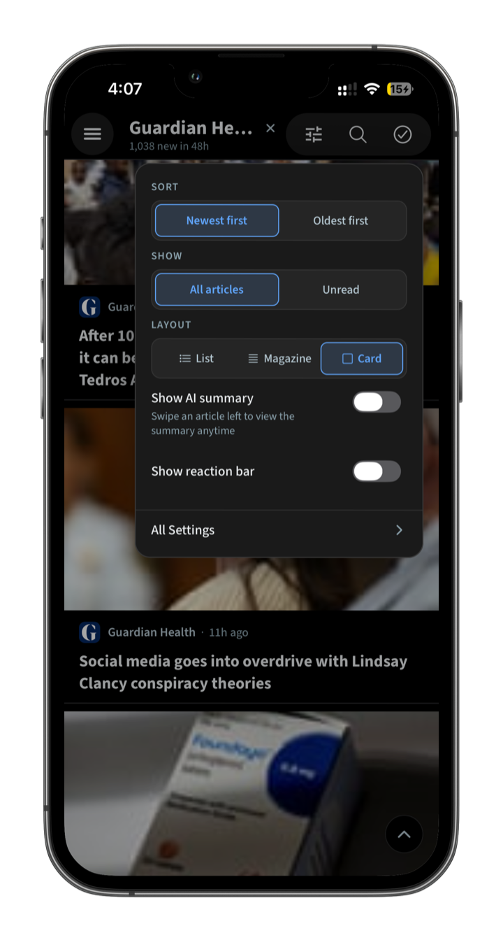 Customizable feed themes and layout